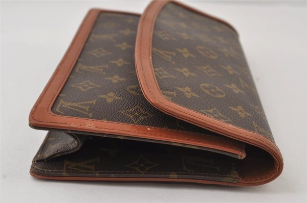 Auth Louis Vuitton Monogram Pochette Dame GM Clutch Hand Bag Old Model LV 9843I For Sale