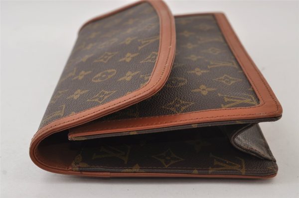 Auth Louis Vuitton Monogram Pochette Dame GM Clutch Hand Bag Old Model LV 9843I For Sale